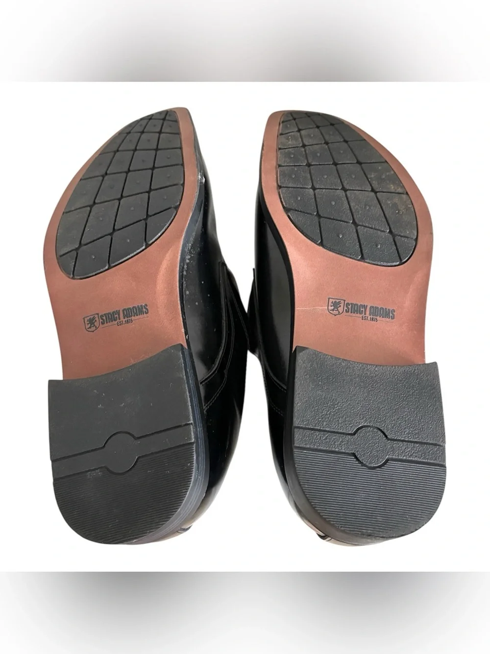 Stacy Adams sleek patent